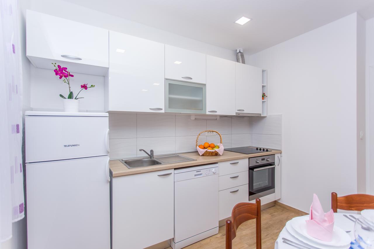 Apartments Grepo Sljeme Makarska Esterno foto